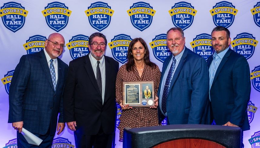 Ana Gapa Robb Award Group Photo.